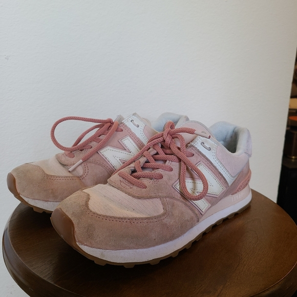 ♡Womans new Balance WL574SAZ size 9.5 (lightpink)♡ - Picture 7 of 14